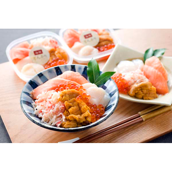 北海道 「札幌バルナバフーズ」 海鮮丼の具