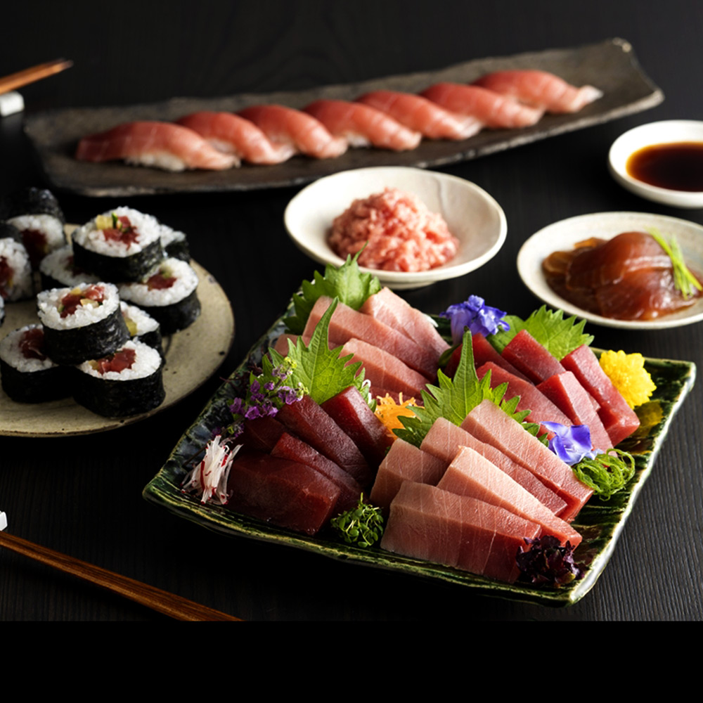 神奈川 「三浦三崎」 目鉢マグロ　中トロ赤身1kgブロック