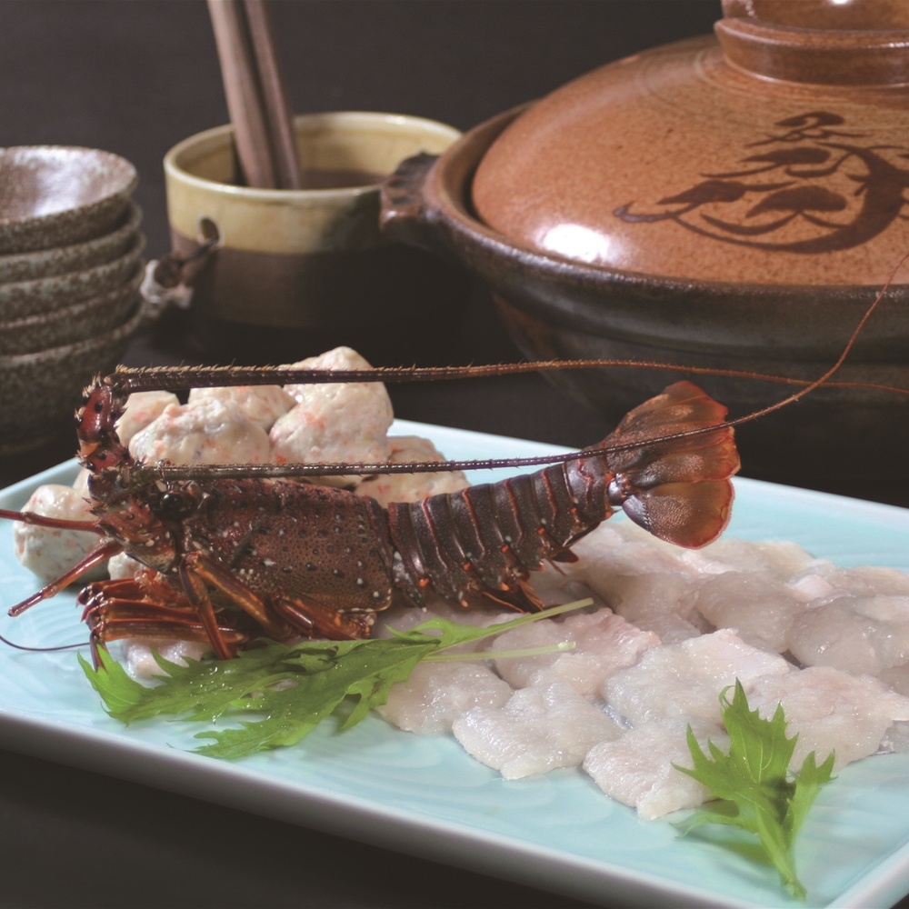 徳島 「吟月」 はもと伊勢えびの鍋