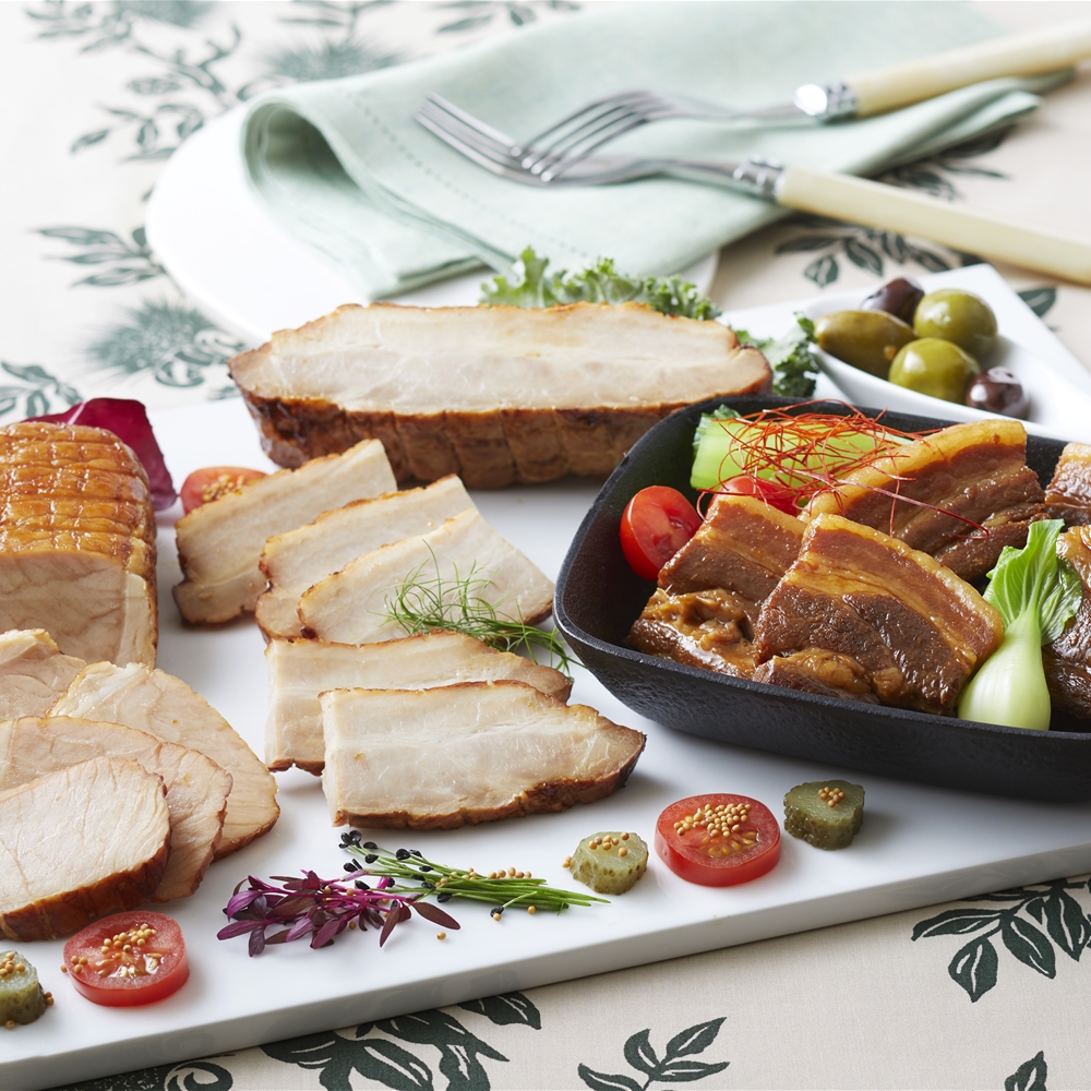 三重「伊賀上野の里」 つるし焼豚肉＆角煮詰合せ