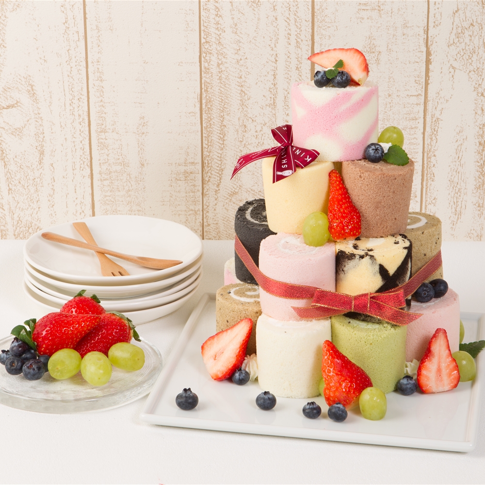 岐阜　「新杵堂」　ロールケーキタワー