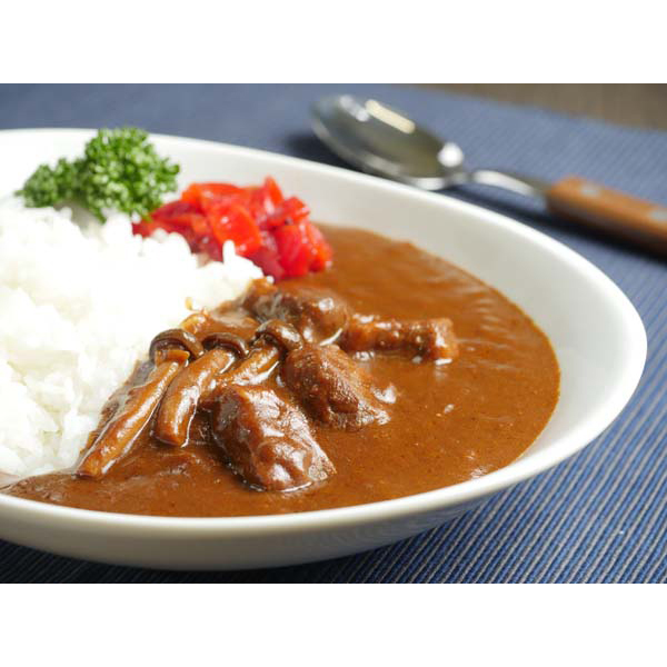 長野 「お肉屋さんのこだわり」 信州プレミアム牛肉ビーフカレー