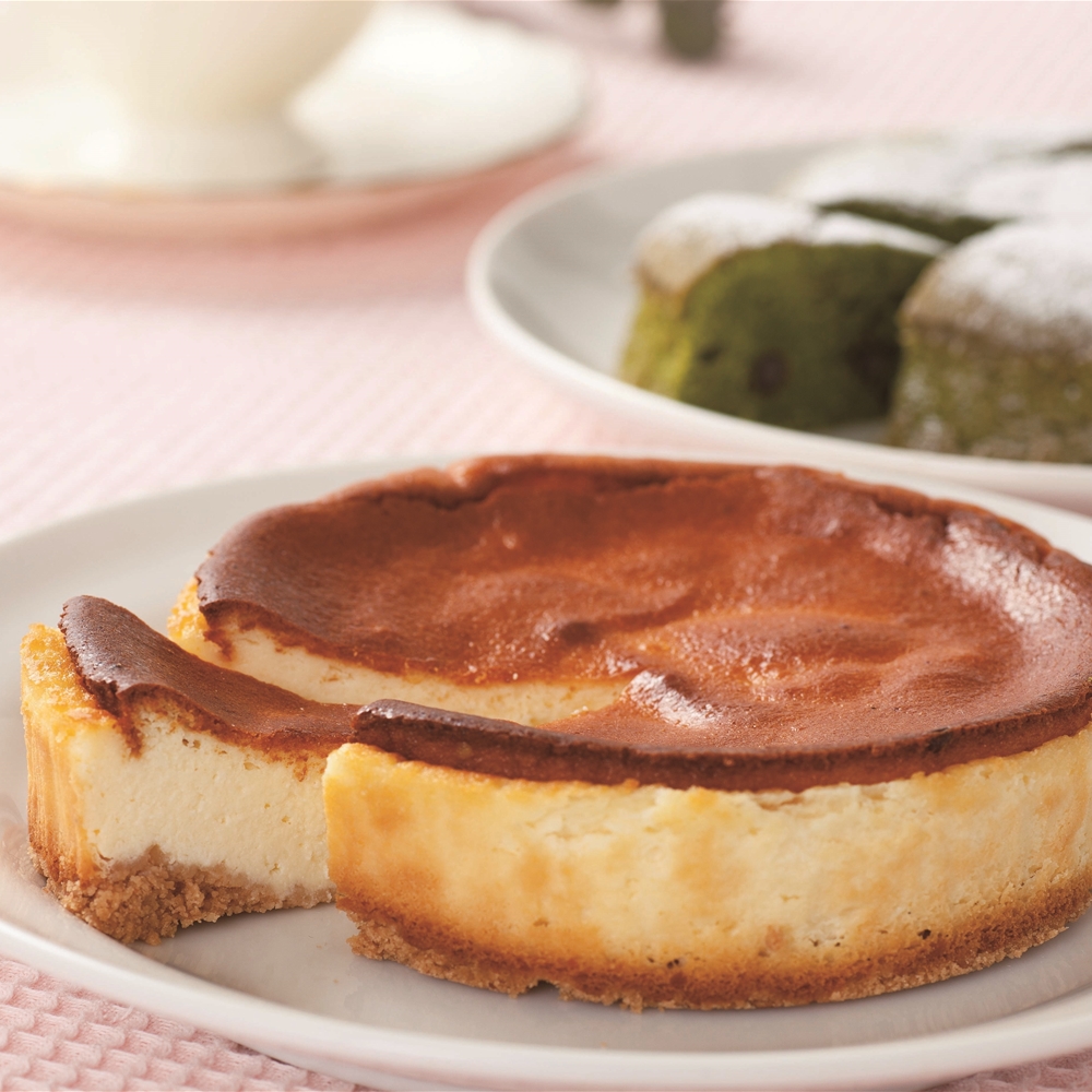 大分　湯布院　ＹＵＲＡＲＩのケーキセット