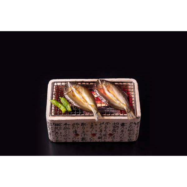 岐阜 創業明治10年 「鵜舞屋」 鮎一夜干し8尾