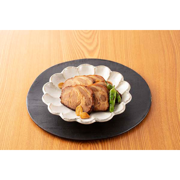 岐阜 創業明治10年 「鵜舞屋」 昆布巻のたれで仕込んだ煮豚