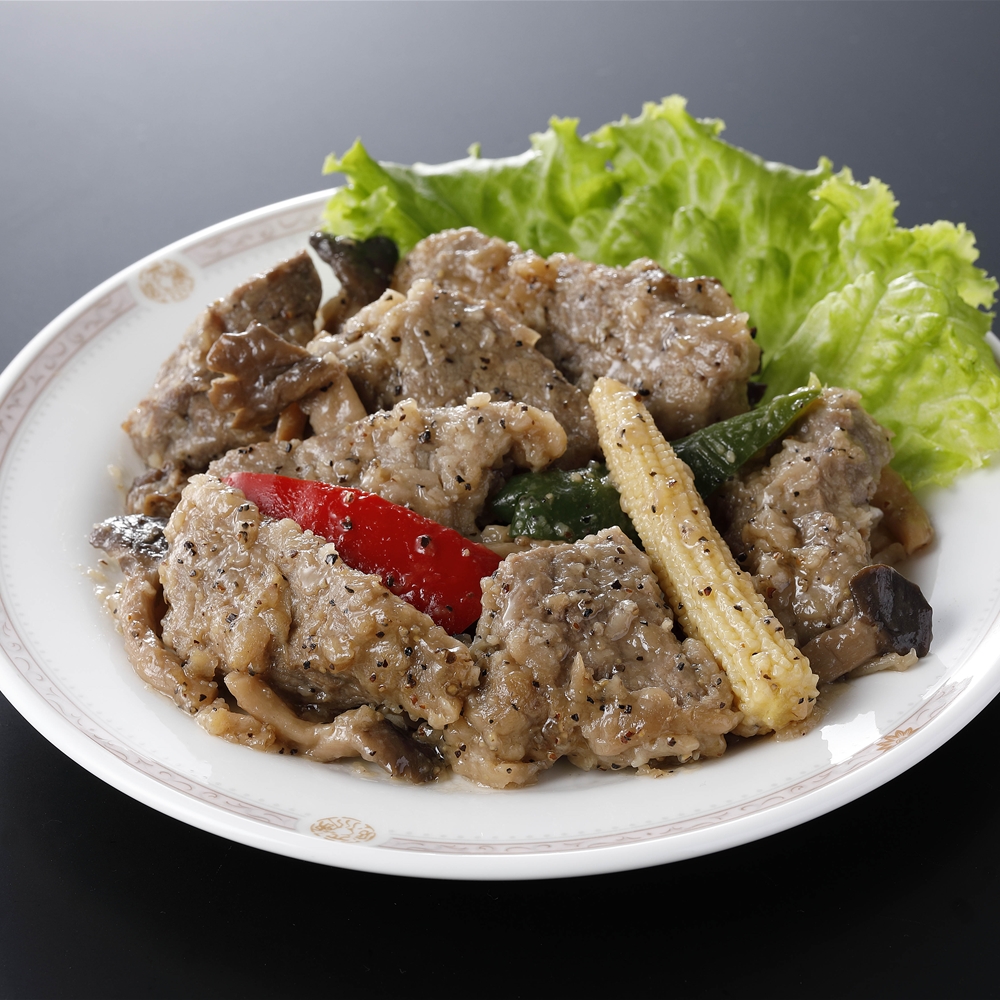 東京・赤坂 「四川飯店」 陳建一監修　牛サーロインの黒胡椒炒め