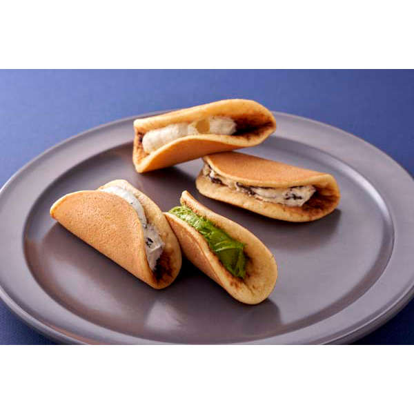 東京・新宿 「花園万頭」 東京花万どらバターサンド詰合せ8個入り