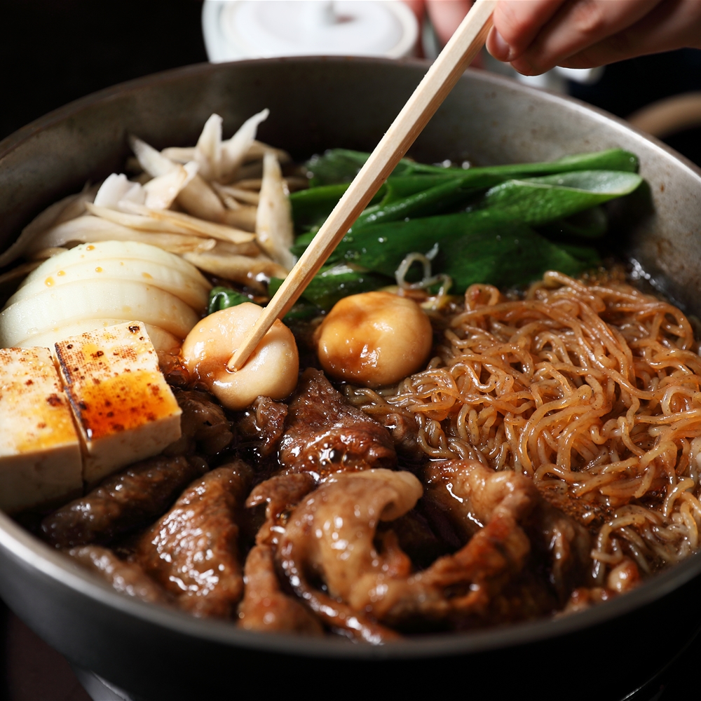 「京都モリタ屋」 国産黒毛和牛肩ロースすきやき用