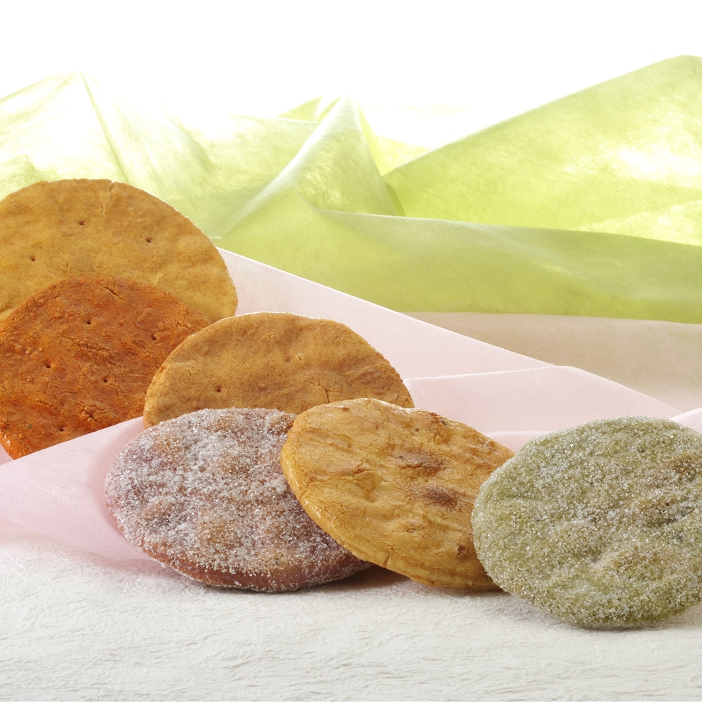 埼玉 「七越製菓」　はいから野菜せんべい