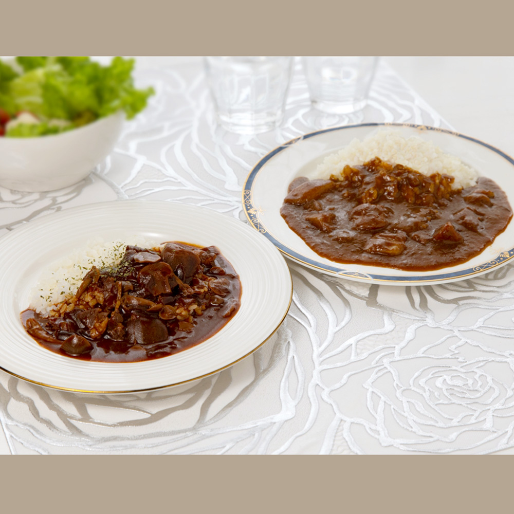 神奈川  「横浜ロイヤルパークホテル」 監修 カレー＆ハヤシビーフセット　A