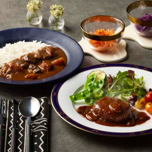 神奈川 「横浜ロイヤルパークホテル」監修 カレー＆ハンバーグセット