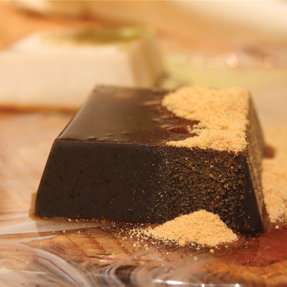 奈良 ｢桜庵｣ 和スイーツ胡麻豆腐セット