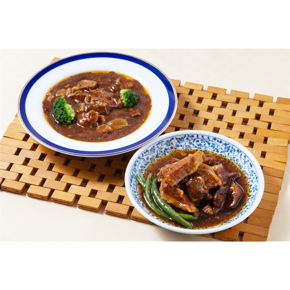 秋田県産肉使用　ビーフシチューと豚肉の角煮セット