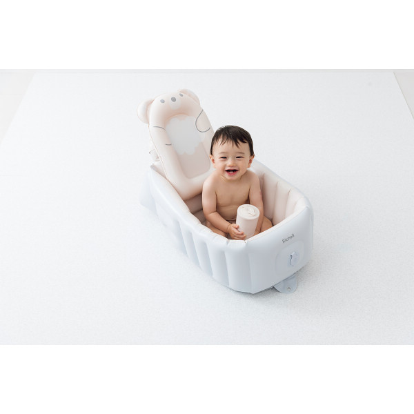 リッチェル　ふかふかベビーバスステップアップ