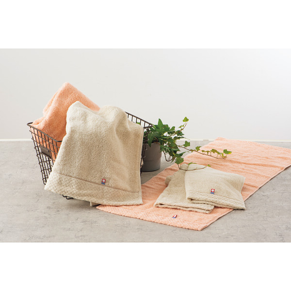 タオル屋さんが愛するタオル　今治産バスタオル　ベージュ