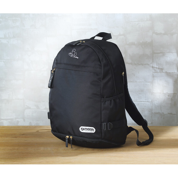 ミッキーマウス×アウトドアプロダクツコラボデイパック