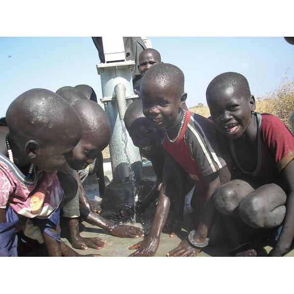 ピースウィンズ・ジャパン　チャリティーギフト