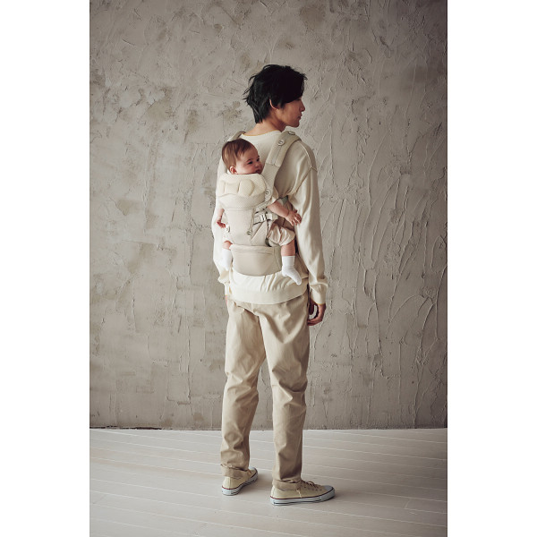 エールベベ　ベビーキャリア　スリー　キューディー　B